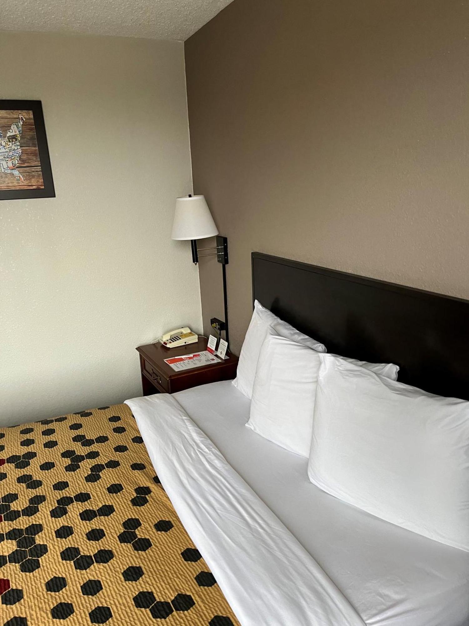 Red Carpet Inn Quantico Dumfries Exterior foto